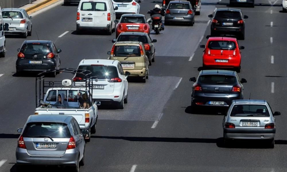 Μηνιαίος "μποναμάς" τα τέλη κυκλοφορίας